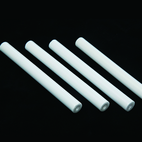 Propriétés et applications des tubes en céramique d'alumine.